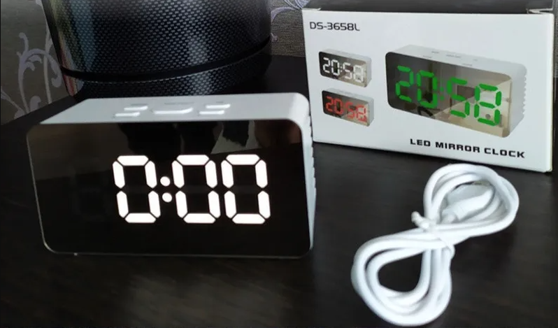 ceas_digital_led_mirror_clock_ds-3658l_afisaj_alb.png