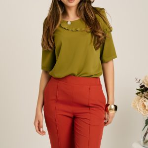 Bluza verde olive din viscoza lejera cu volanas pe bust